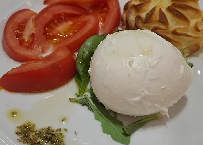 Cavallino Bianco Otel