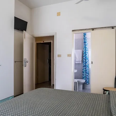 Hotel Cavallino Bianco 2*