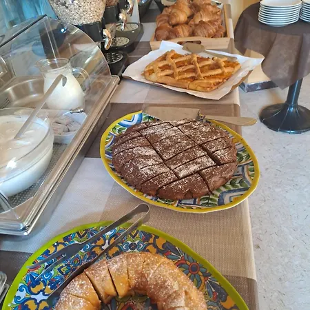 Hotel Cavallino Bianco 2*