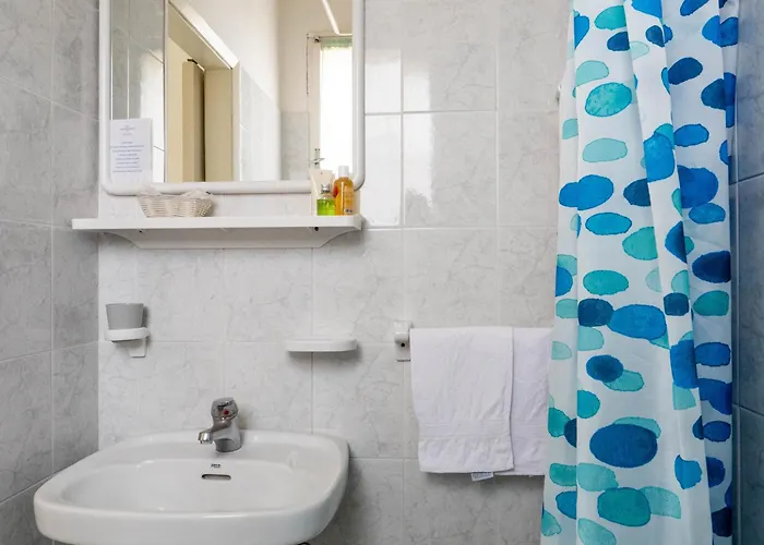 מלון Cavallino Bianco 2*