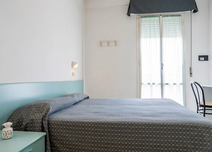 Cavallino Bianco 2* רימיני