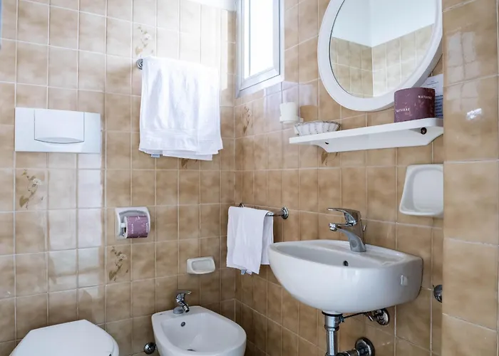 Cavallino Bianco מלון רימיני